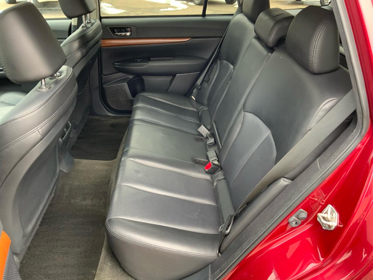 Subaru Outback 3.6R Limited 2013