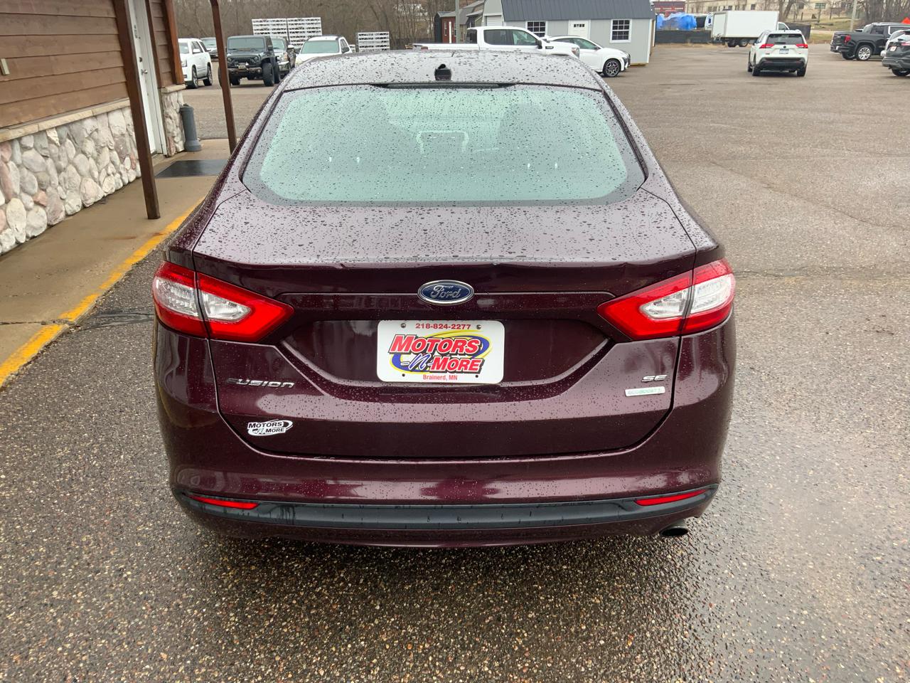 Ford Fusion SE 2013