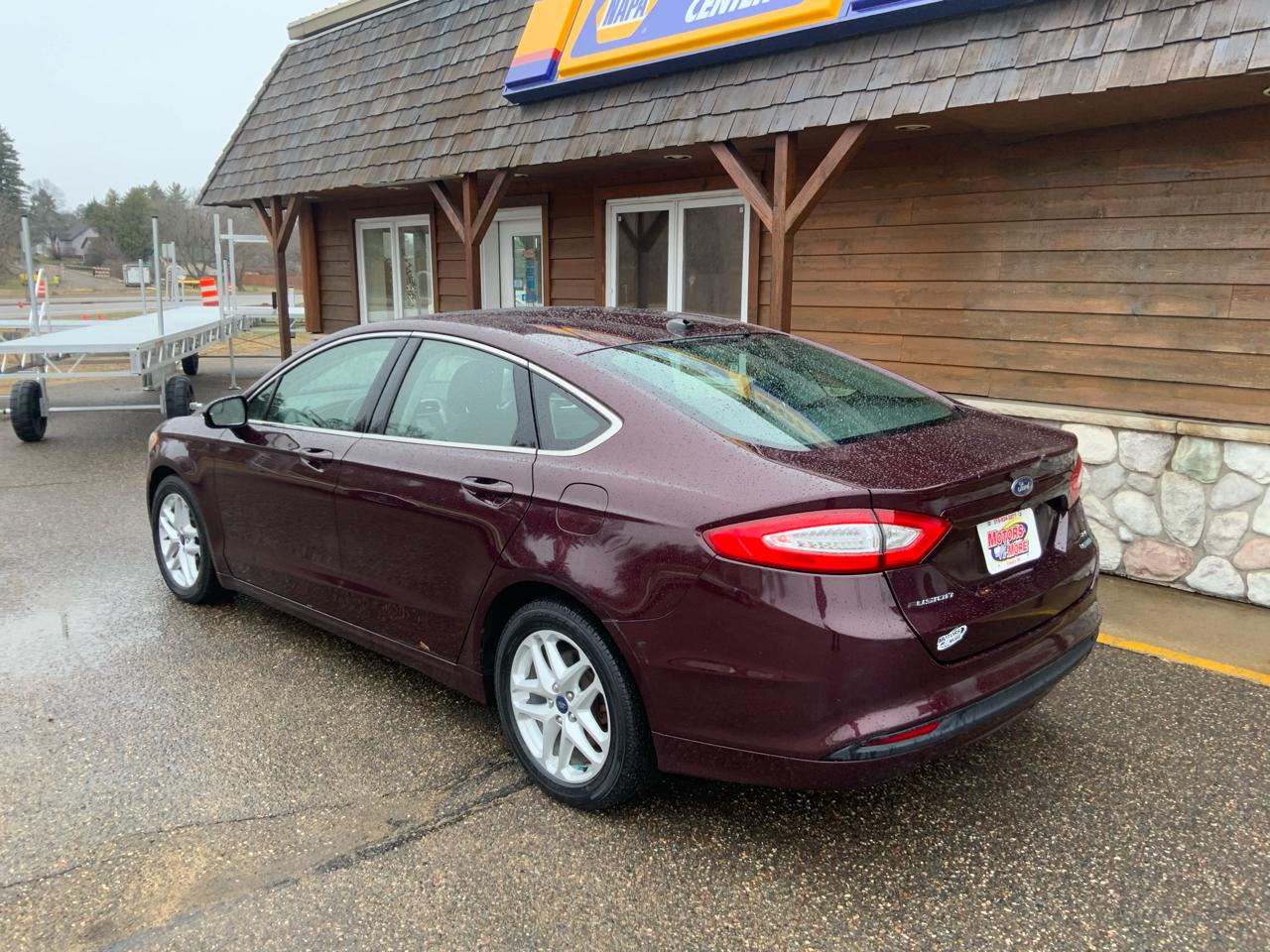 Ford Fusion SE 2013
