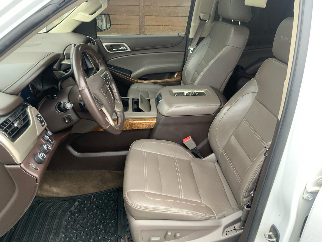 GMC Yukon Denali 4WD 2015