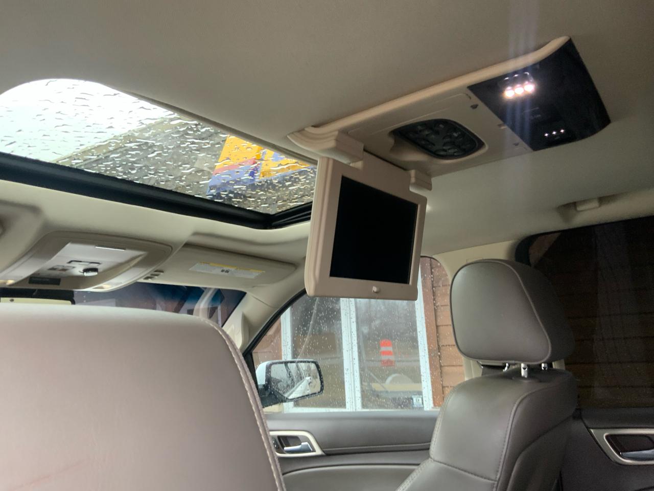 GMC Yukon Denali 4WD 2015