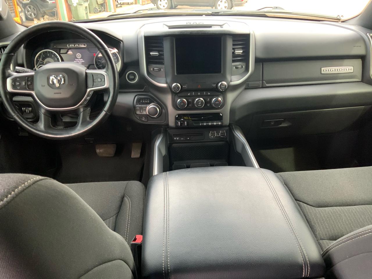 RAM 1500 Big Horn Crew Cab SWB 4WD 2019