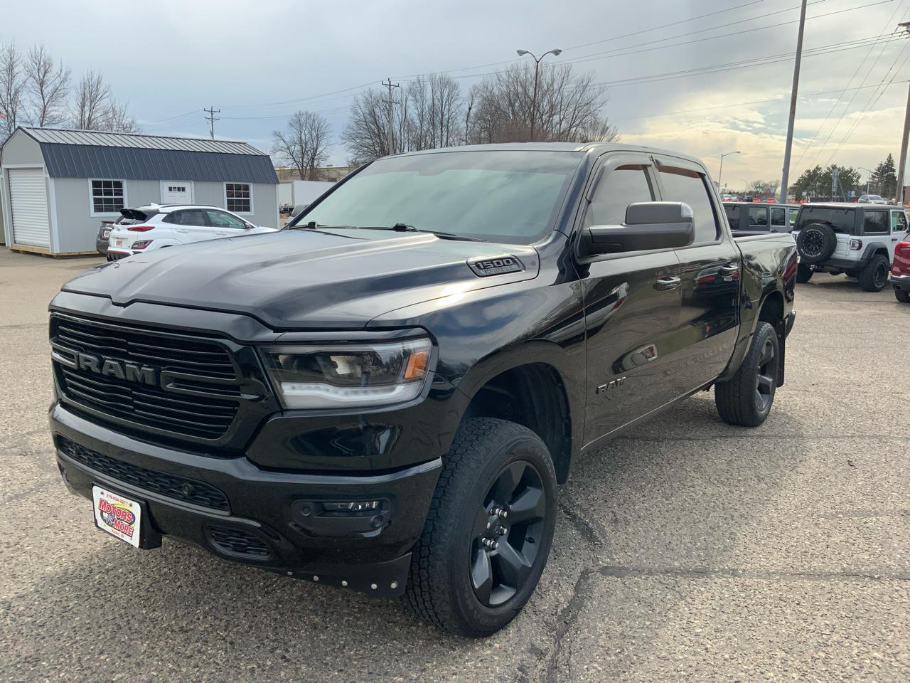 RAM 1500 Big Horn Crew Cab SWB 4WD 2019