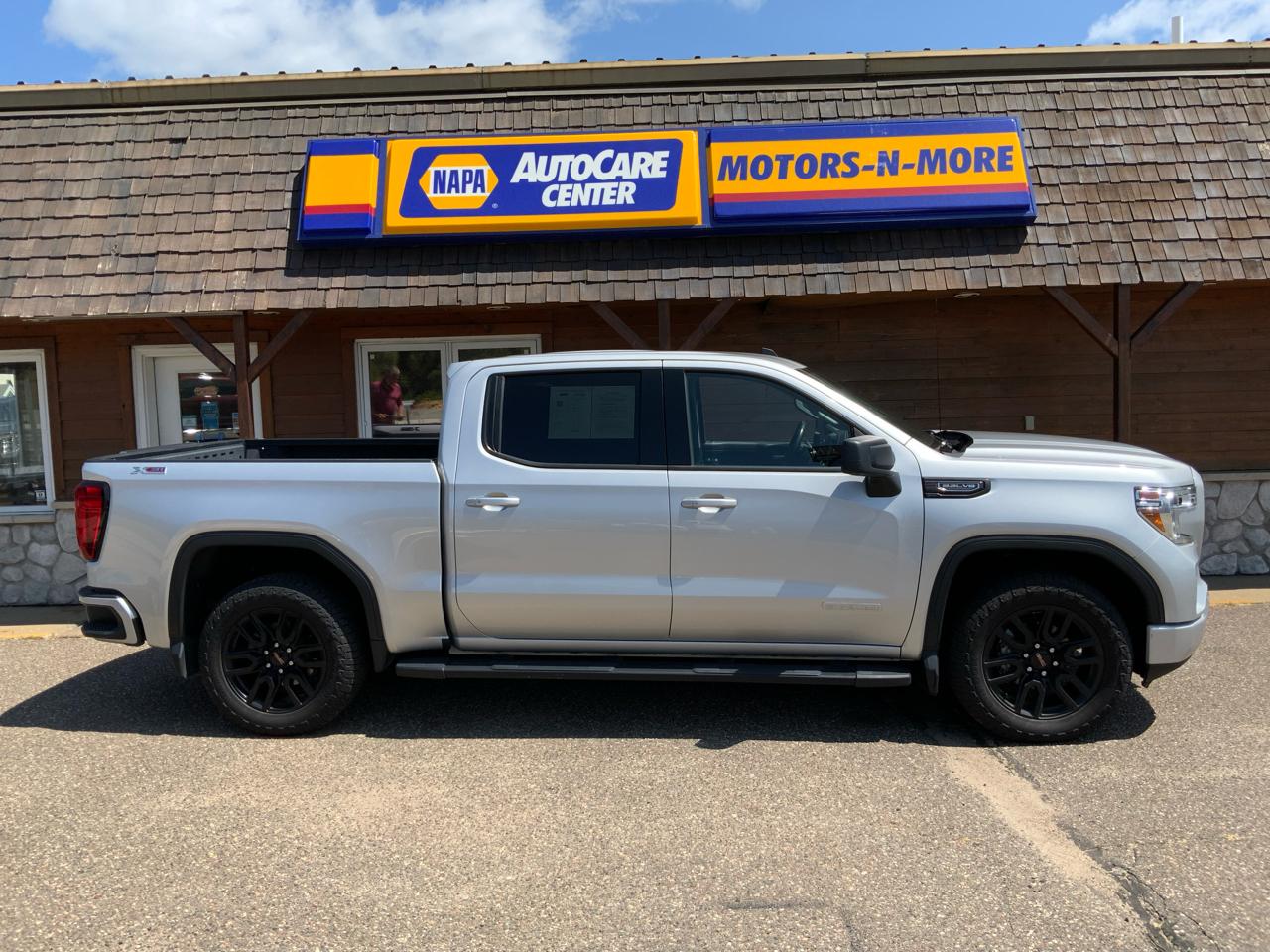 GMC Sierra 1500 Elevation Crew Cab 4WD 2021