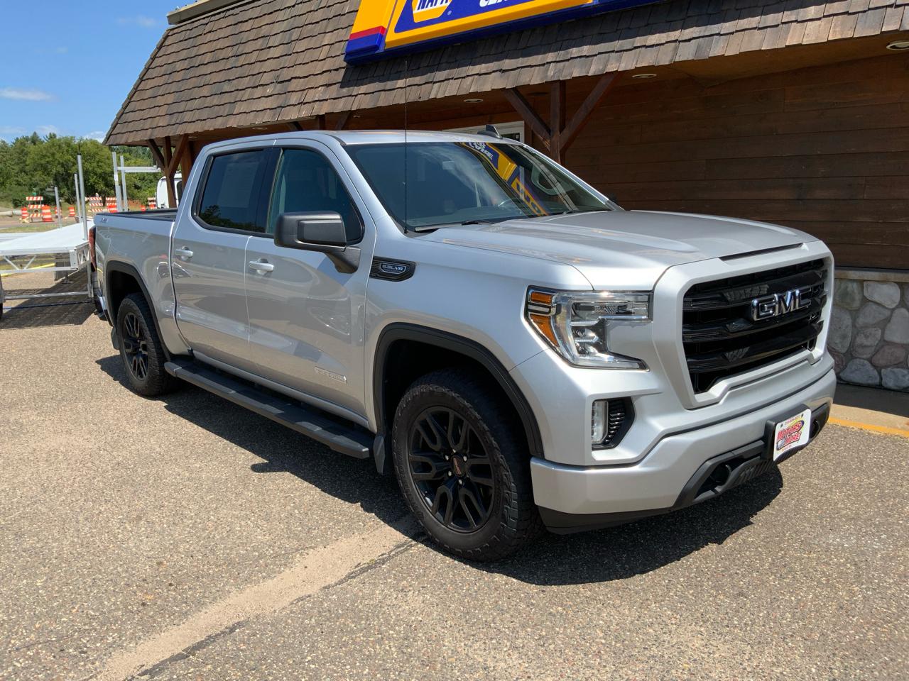 GMC Sierra 1500 Elevation Crew Cab 4WD 2021