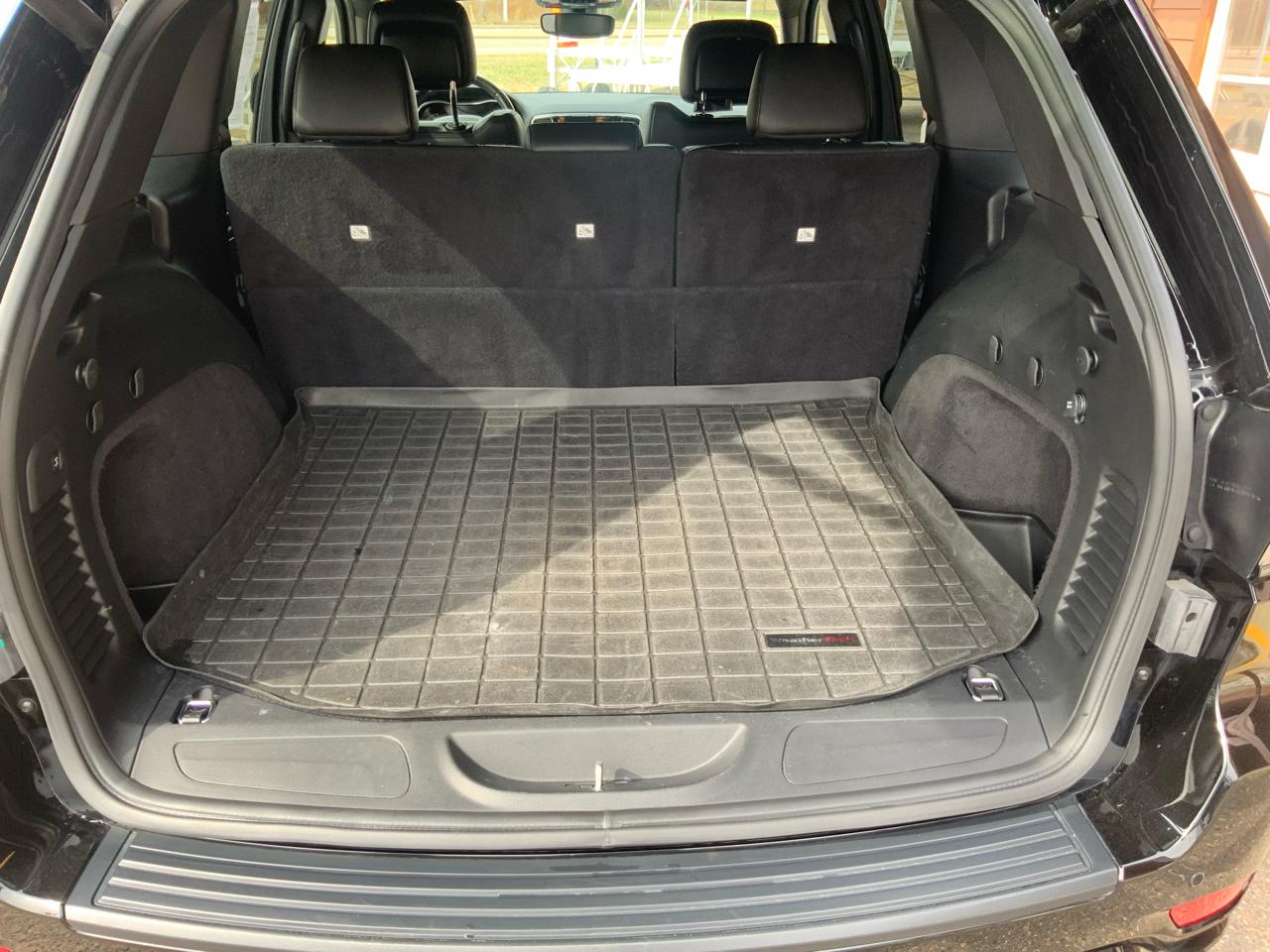 Jeep Grand Cherokee Laredo 4WD 2020