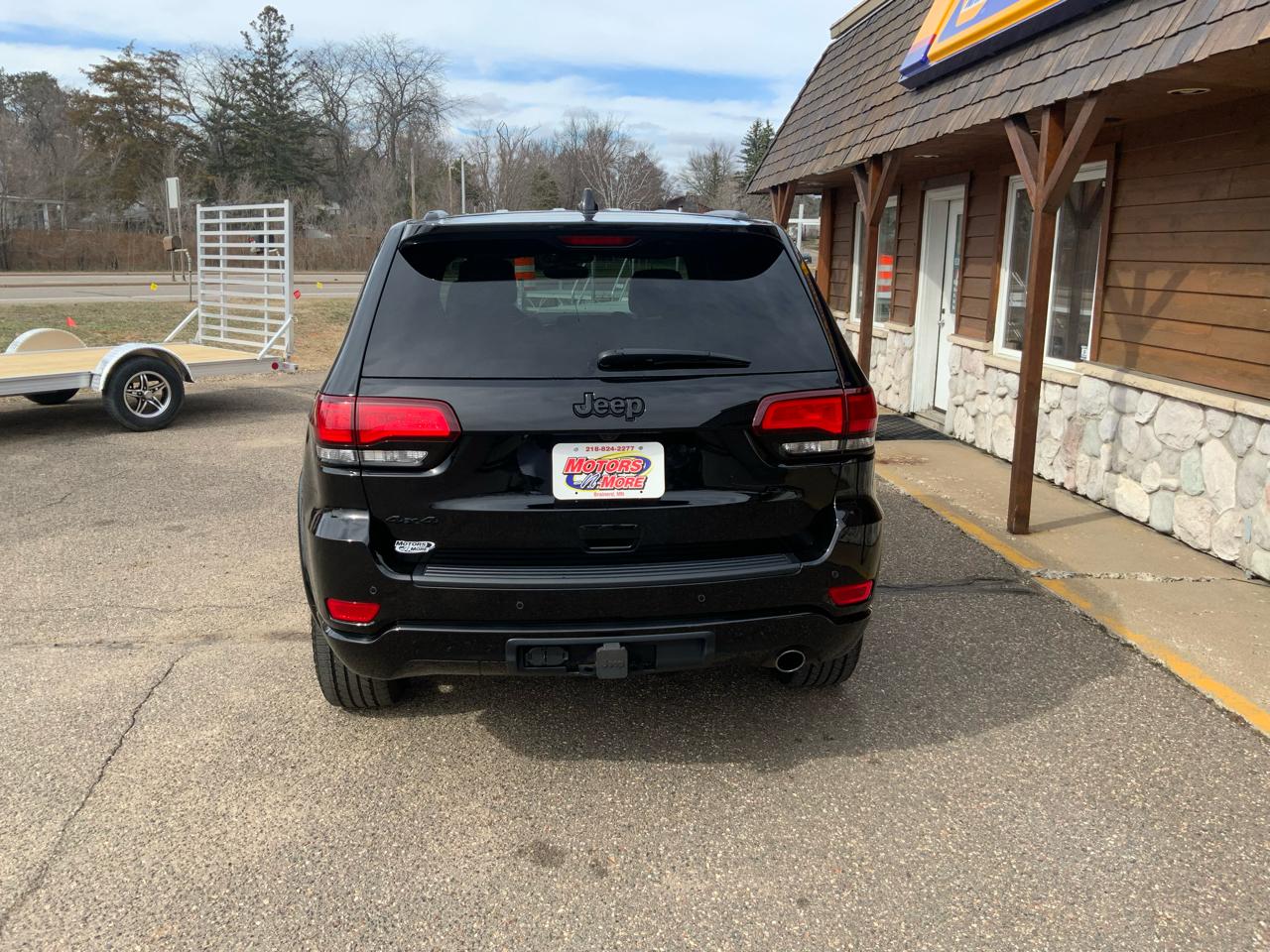 Jeep Grand Cherokee Laredo 4WD 2020