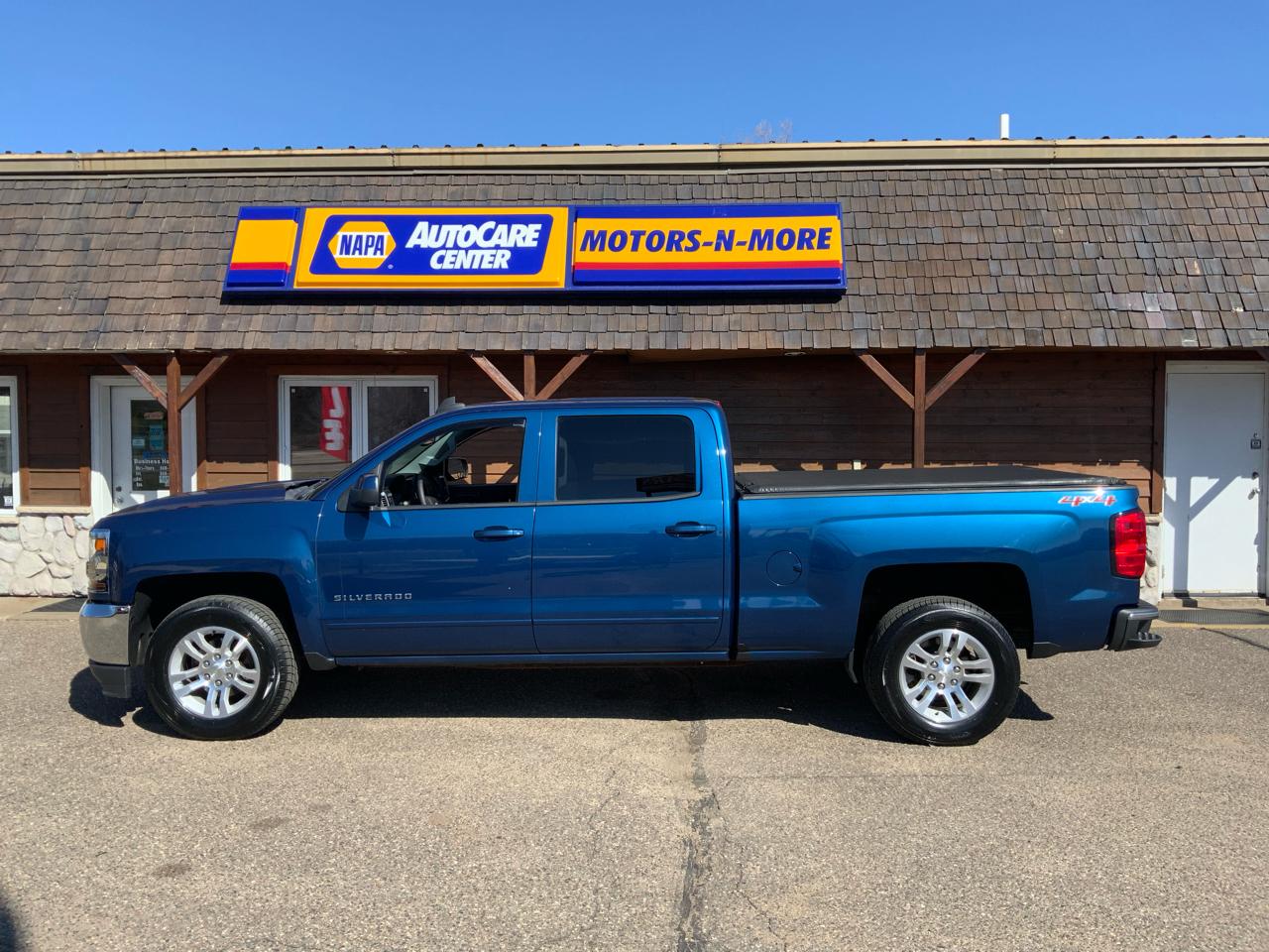 Chevrolet Silverado 1500 1LT Crew Cab Long Box 4WD 2018