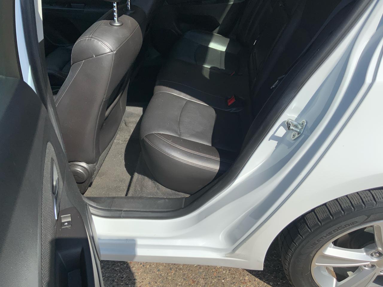 Chevrolet Cruze 2LT Auto 2015