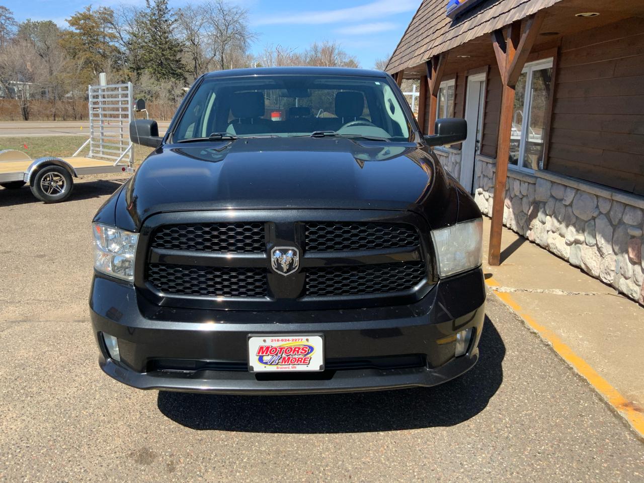 RAM 1500 Classic Tradesman Quad Cab 4WD 2019
