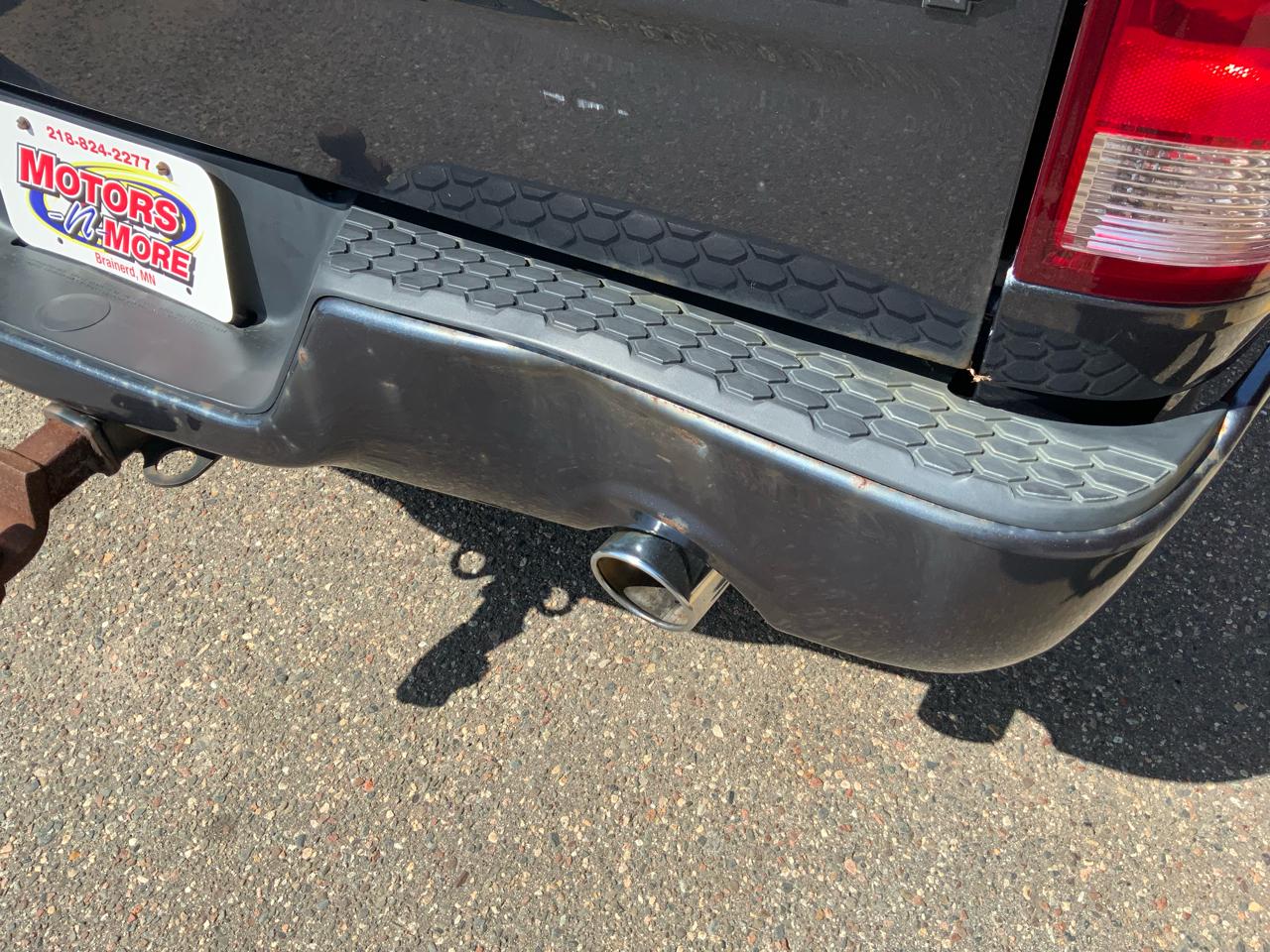RAM 1500 Tradesman Quad Cab 4WD 2014