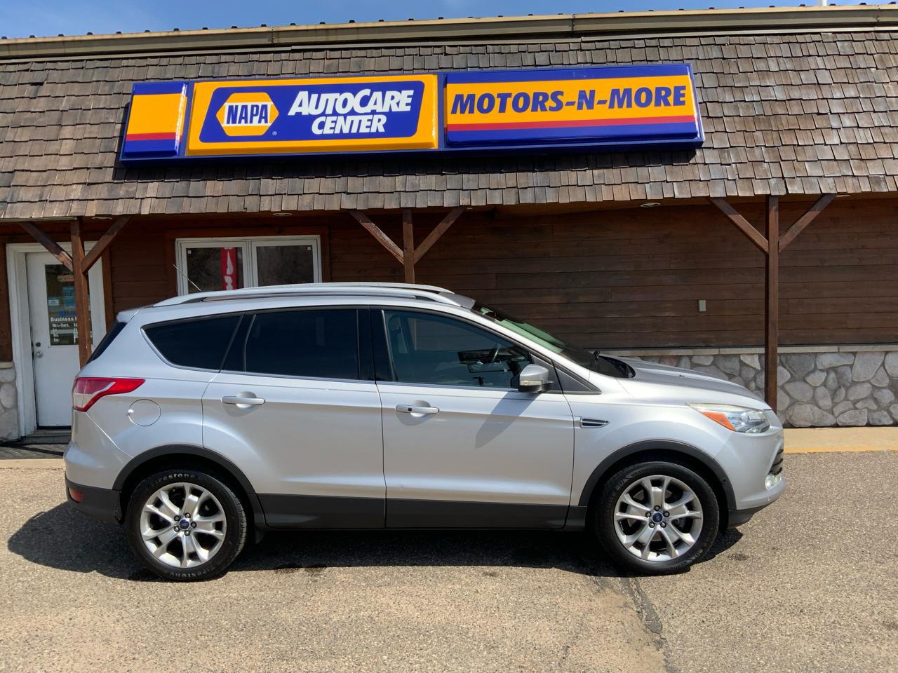 Ford Escape Titanium 4WD 2016