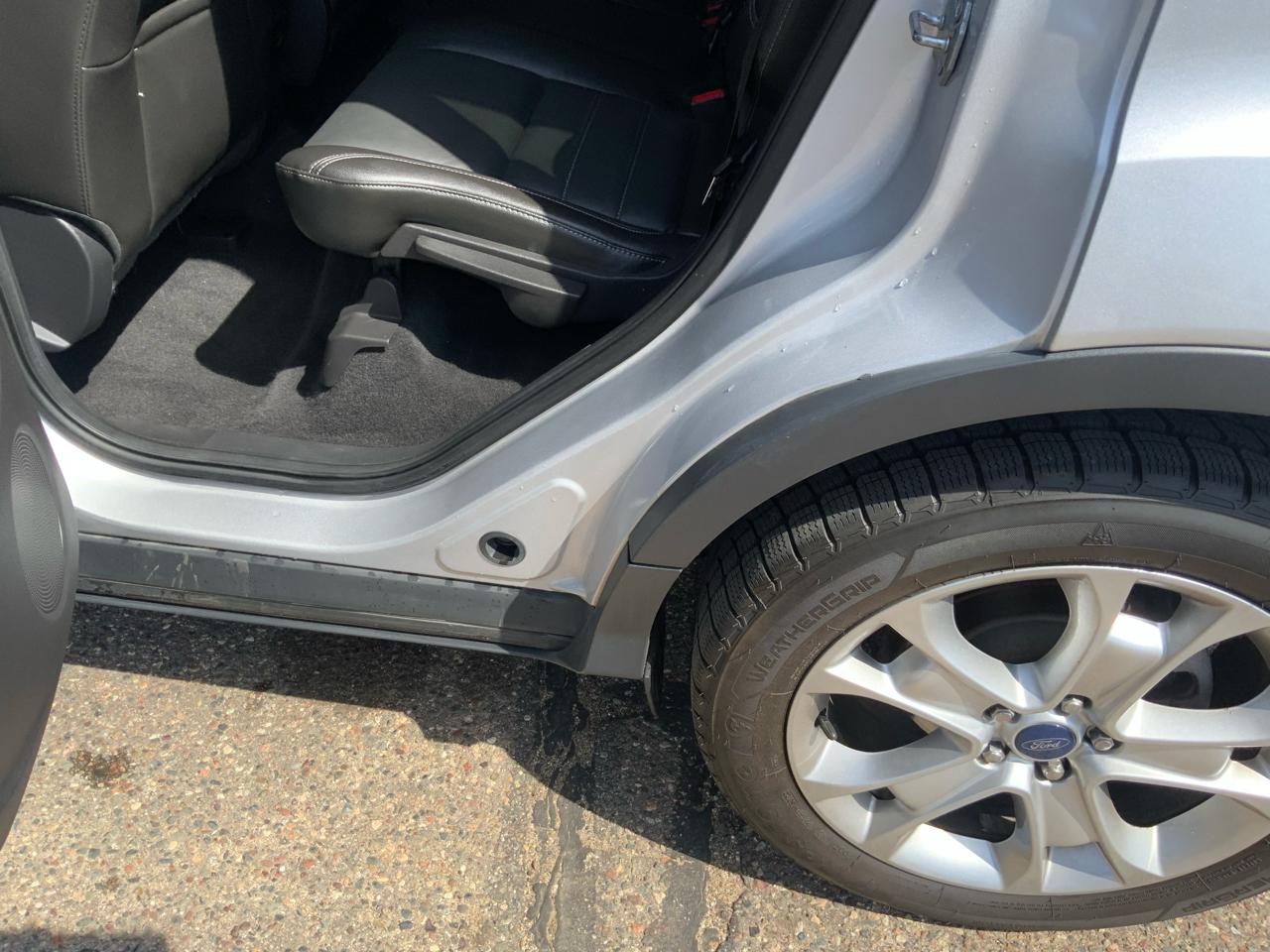 Ford Escape Titanium 4WD 2016