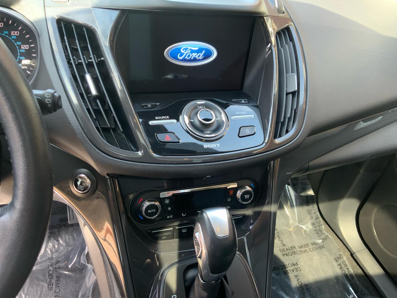 Ford Escape Titanium 4WD 2016