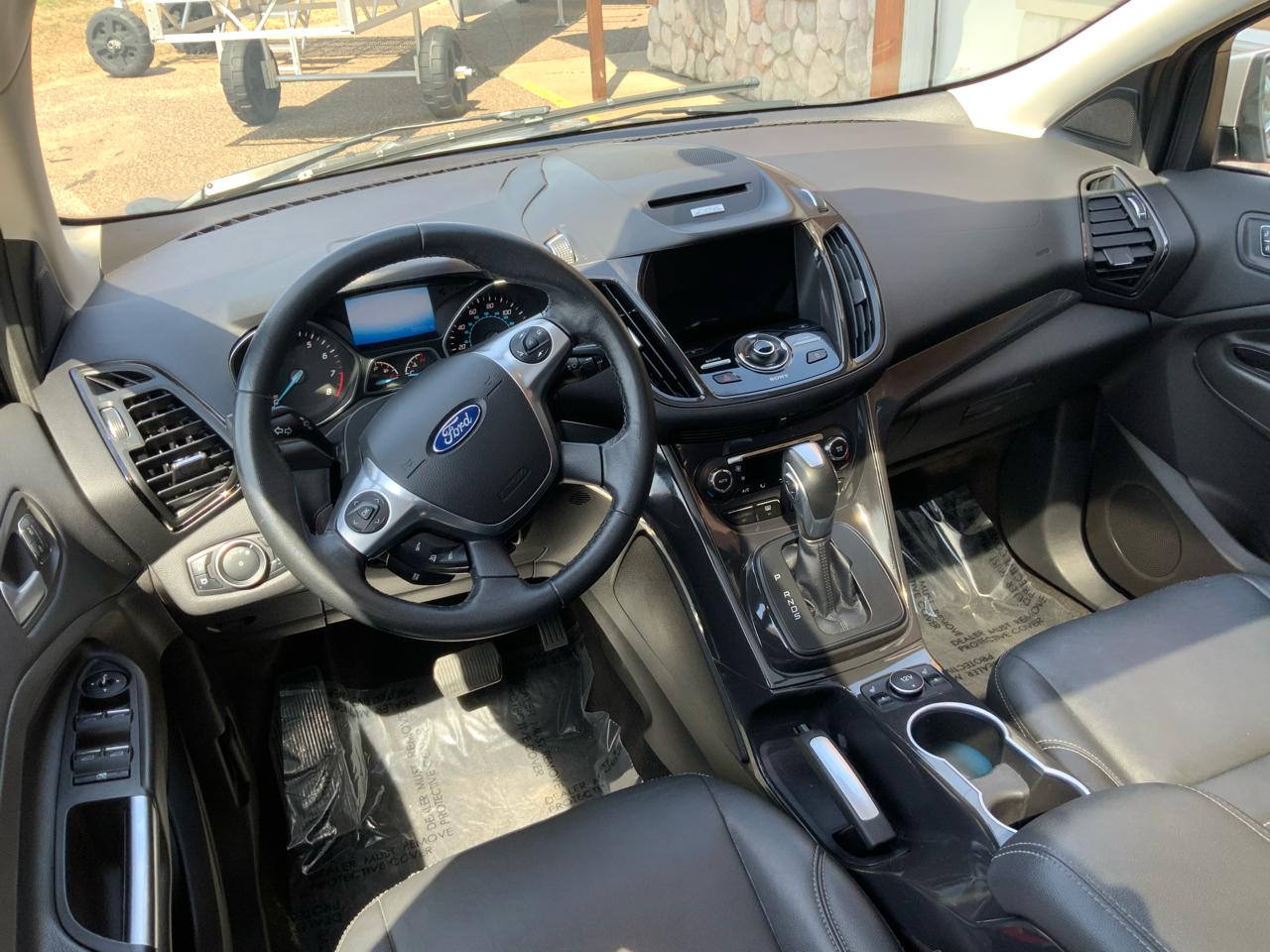 Ford Escape Titanium 4WD 2016