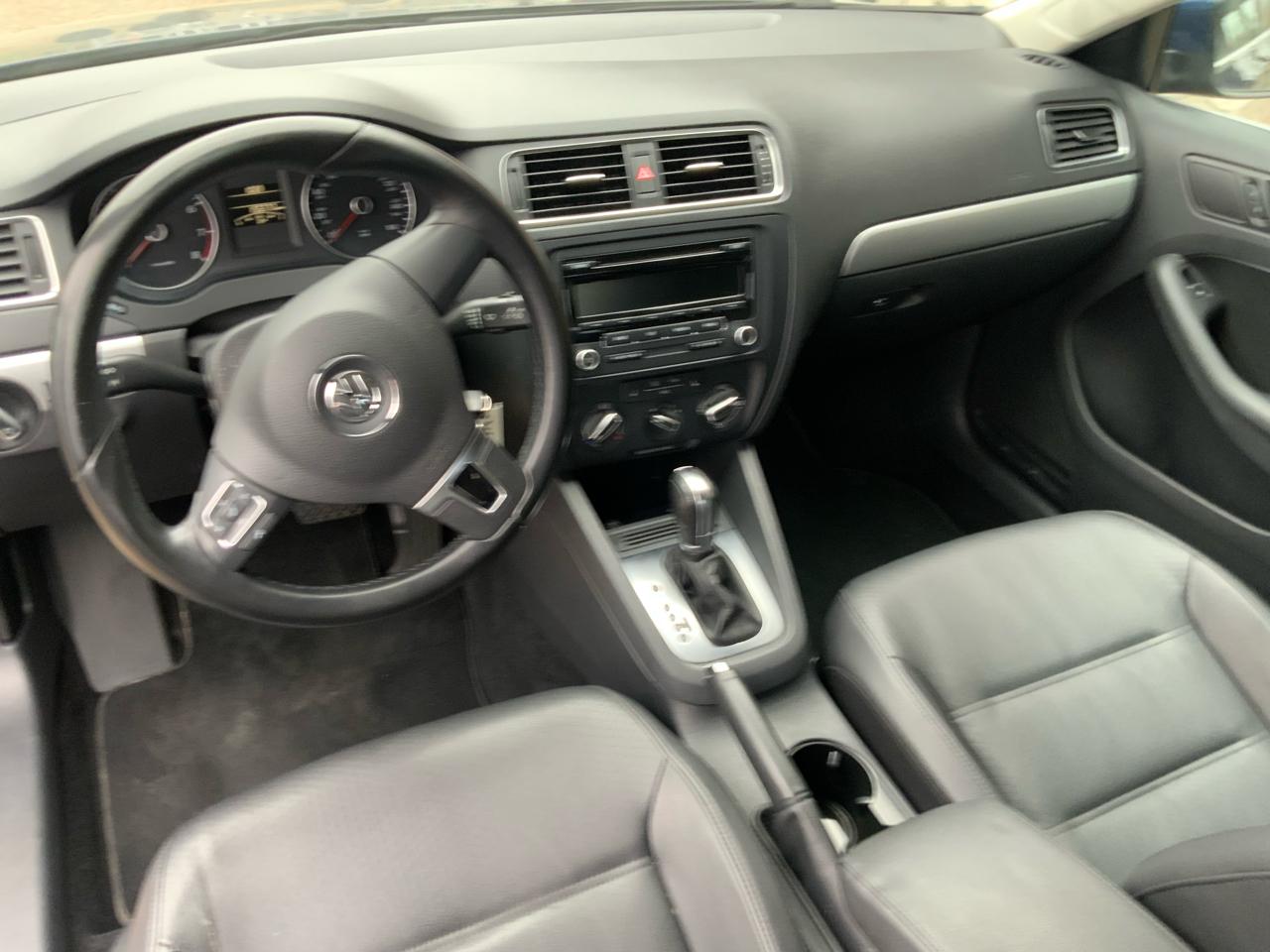 Volkswagen Jetta SE 2014
