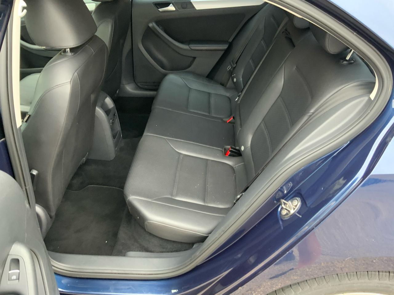 Volkswagen Jetta SE 2014