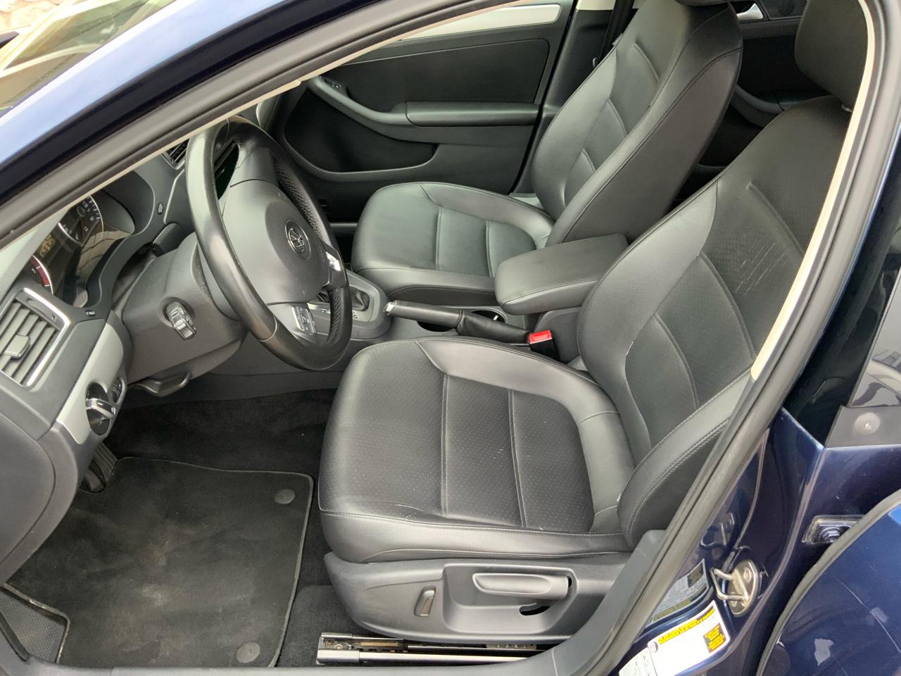 Volkswagen Jetta SE 2014