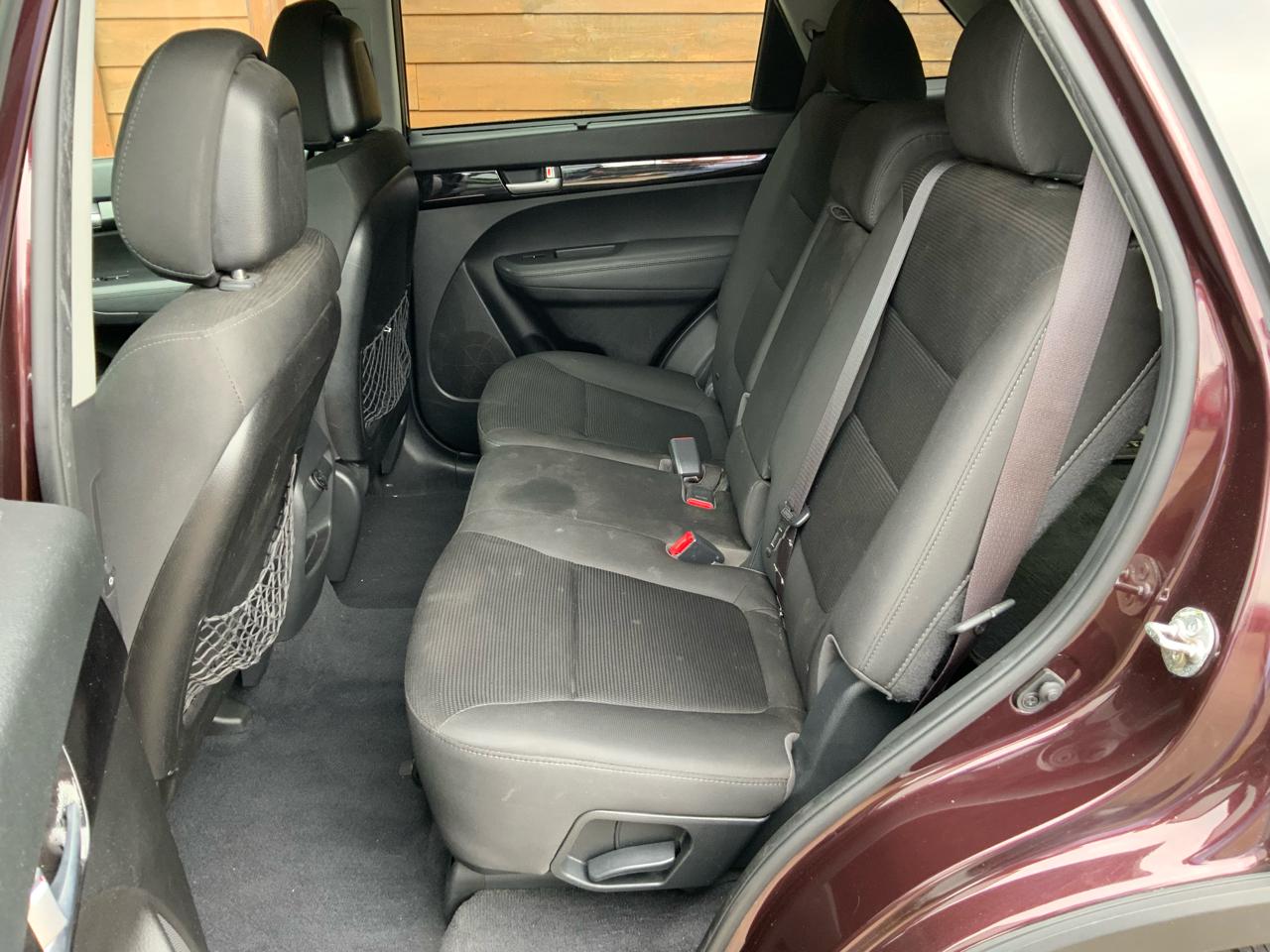 Kia Sorento LX 2WD 2014