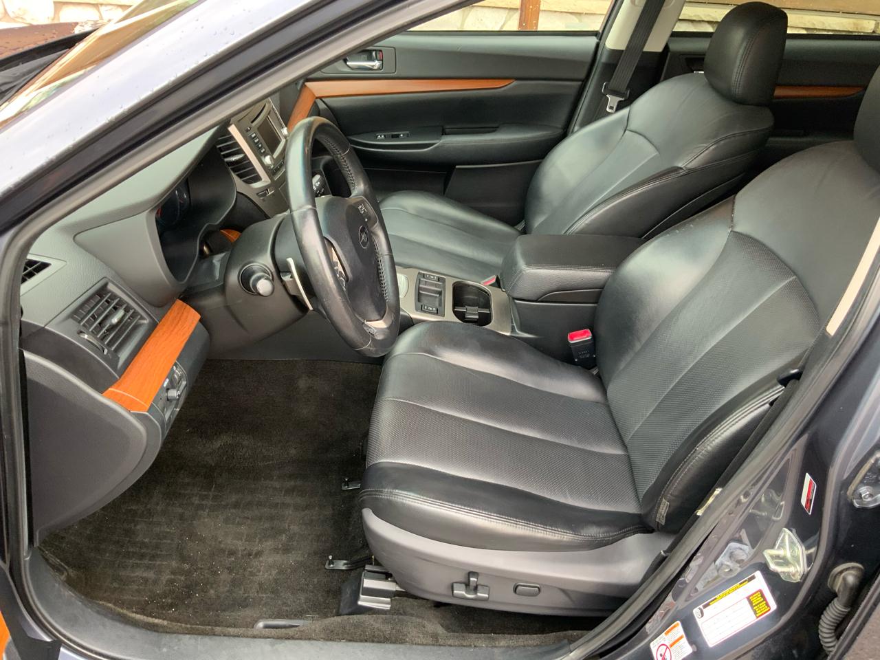 Subaru Outback 2.5i Limited 2014