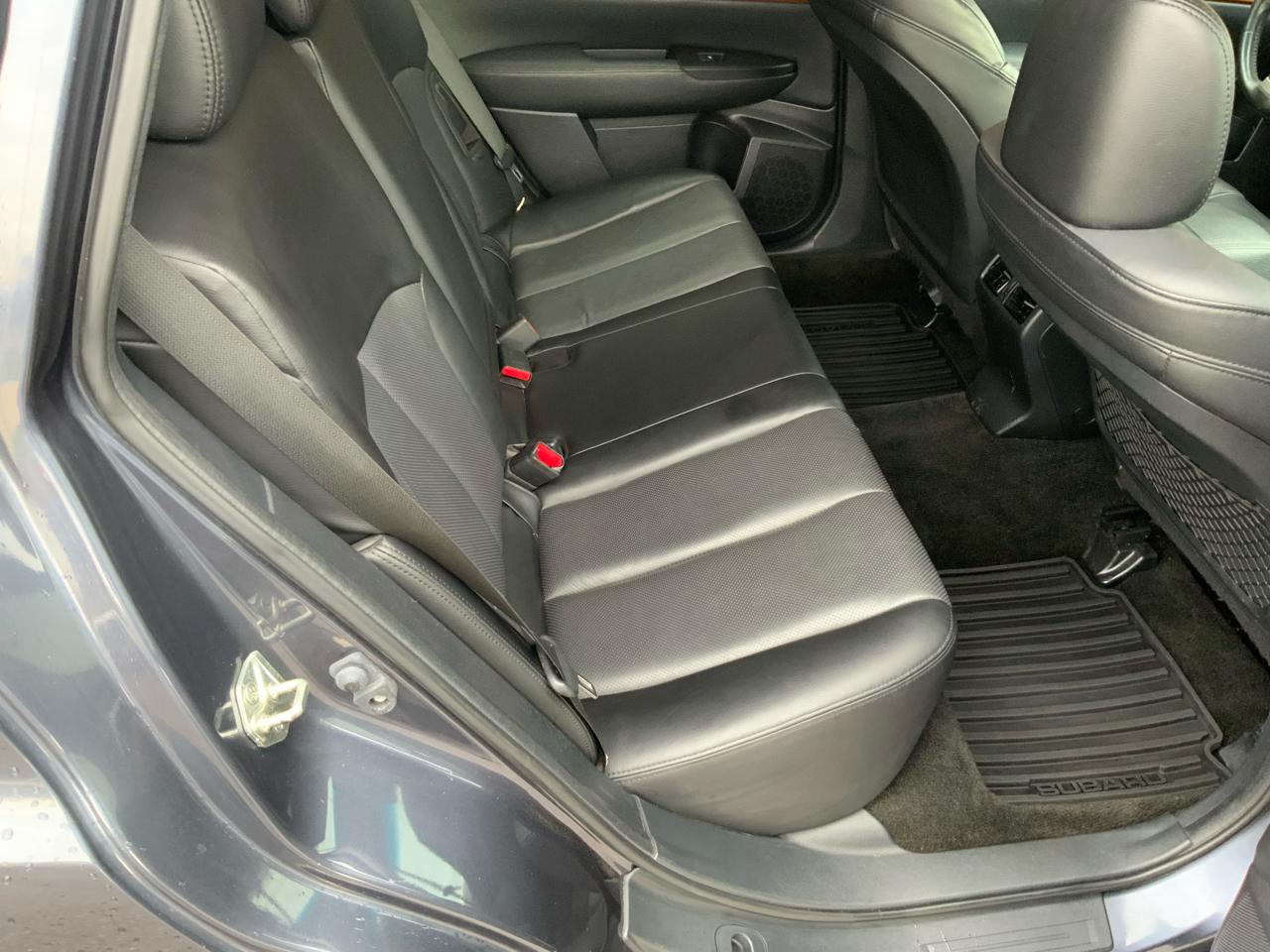 Subaru Outback 2.5i Limited 2014