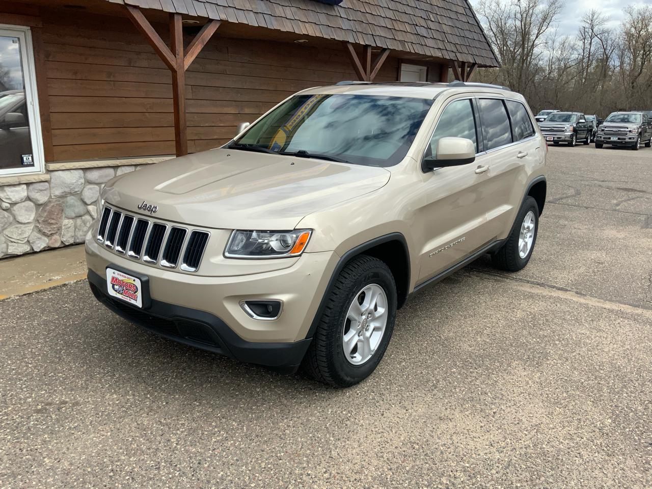Jeep Grand Cherokee Laredo 4WD 2014