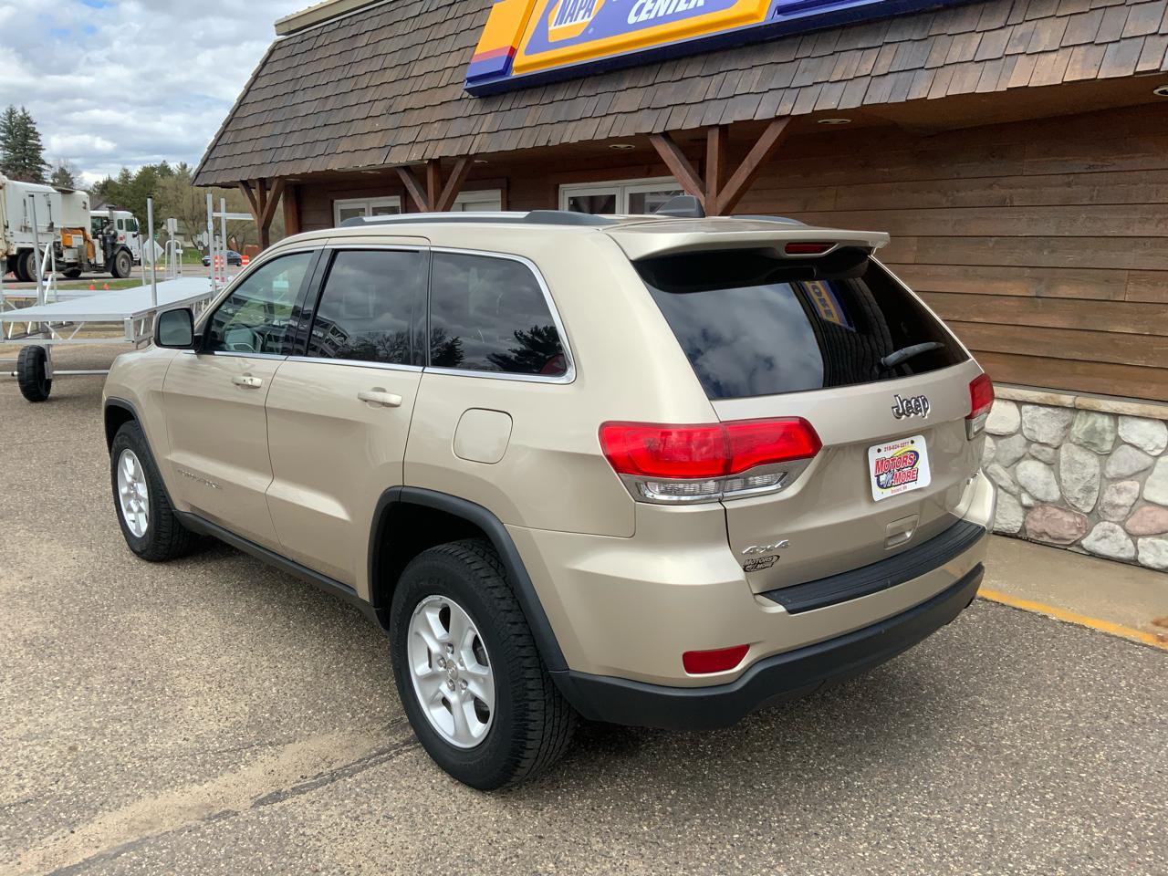 Jeep Grand Cherokee Laredo 4WD 2014
