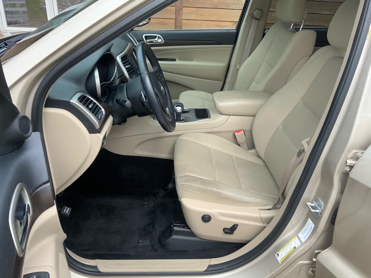 Jeep Grand Cherokee Laredo 4WD 2014