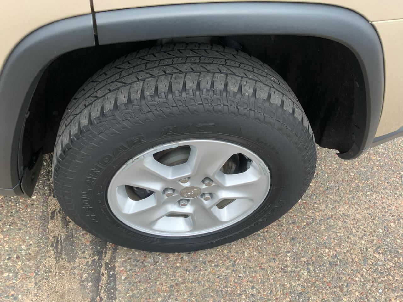 Jeep Grand Cherokee Laredo 4WD 2014