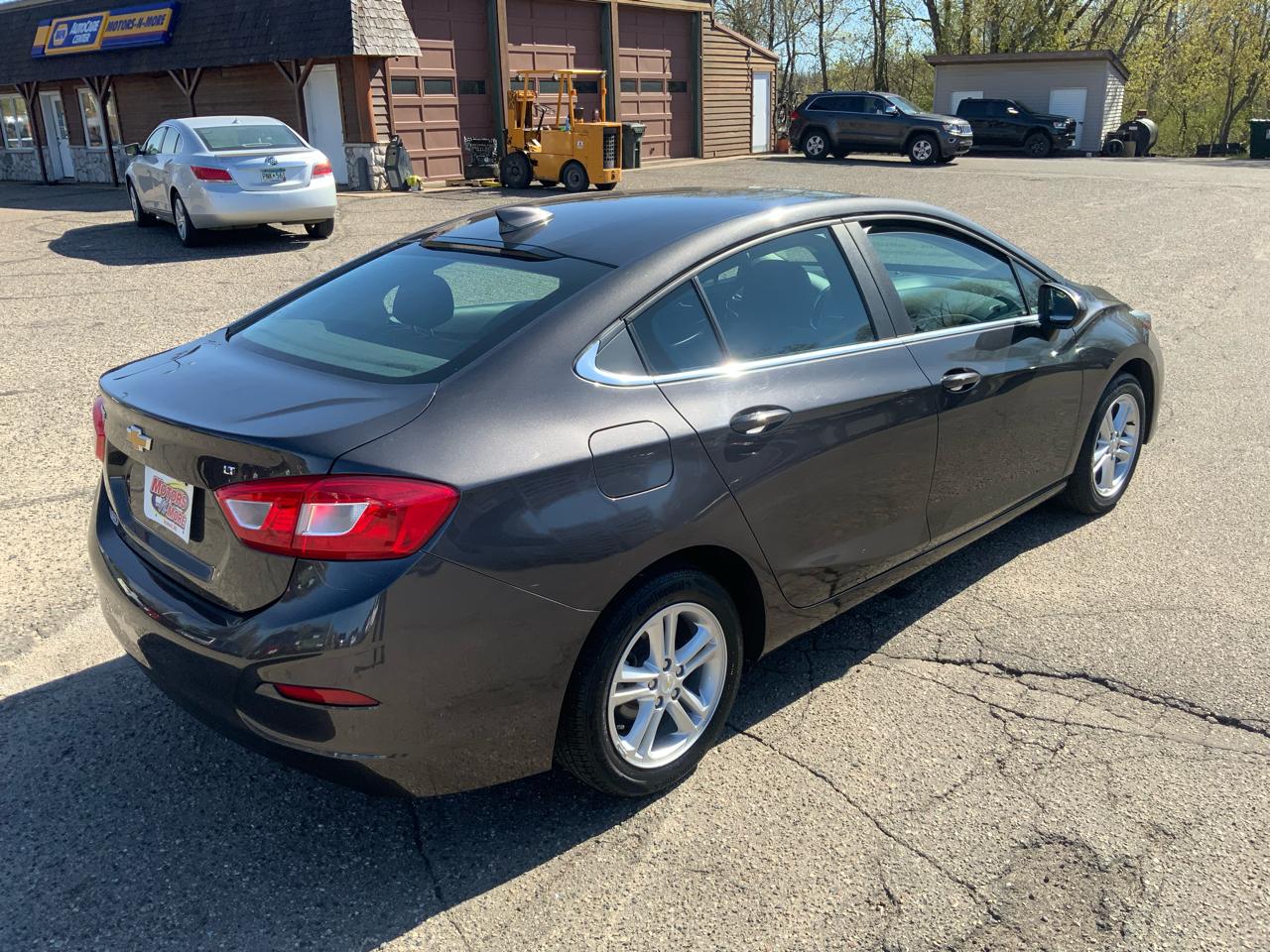 Chevrolet Cruze LT Auto 2017