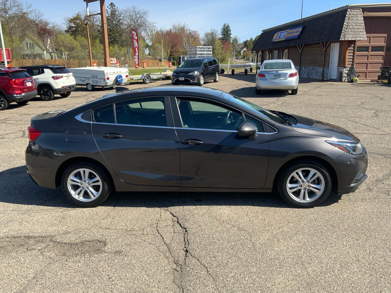 Chevrolet Cruze LT Auto 2017