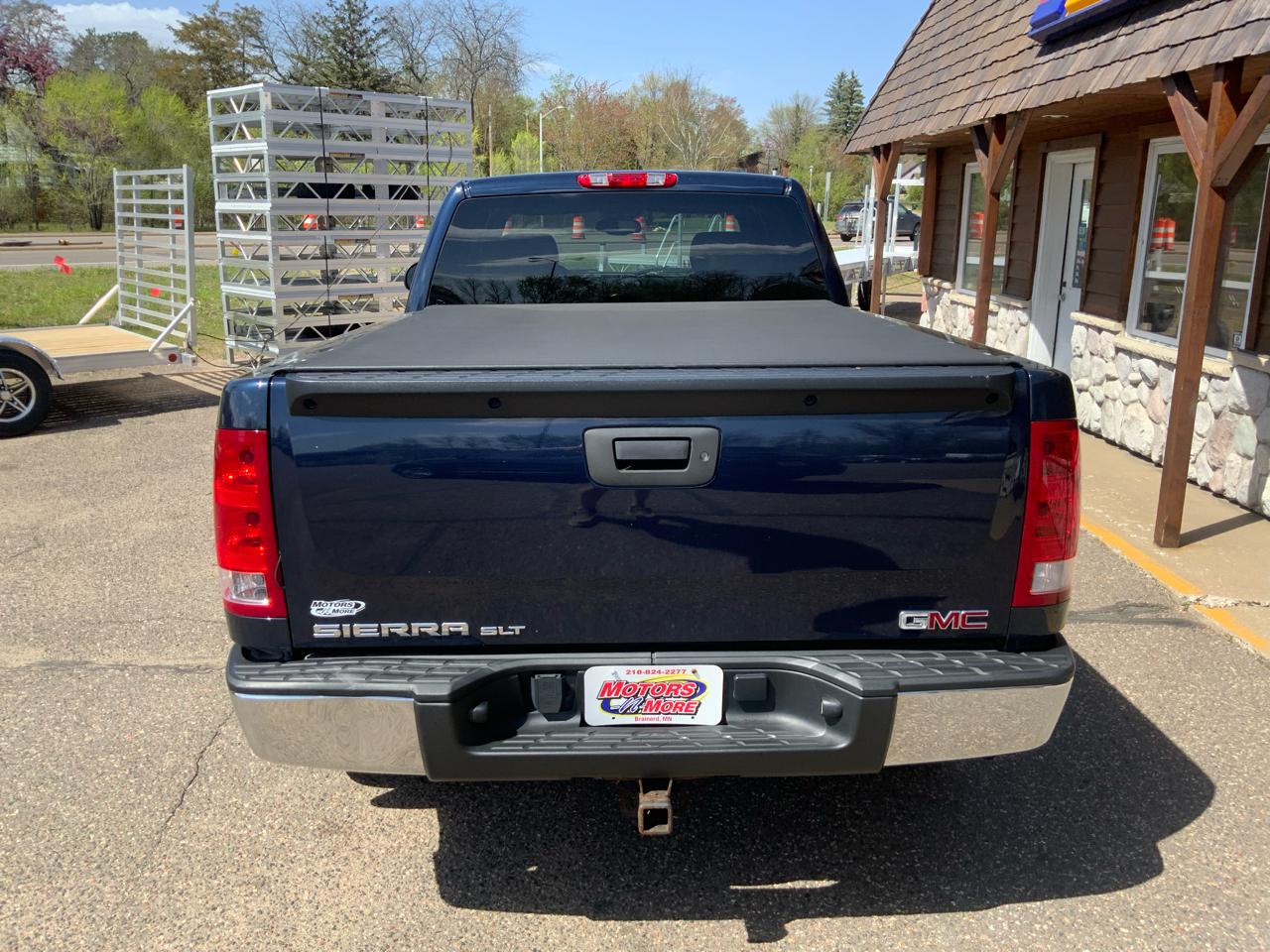 GMC Sierra 1500 SLT Ext. Cab 4WD 2011