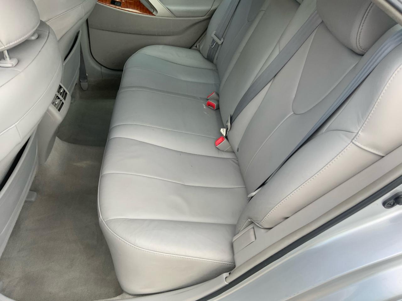 Toyota Camry LE V6 2008