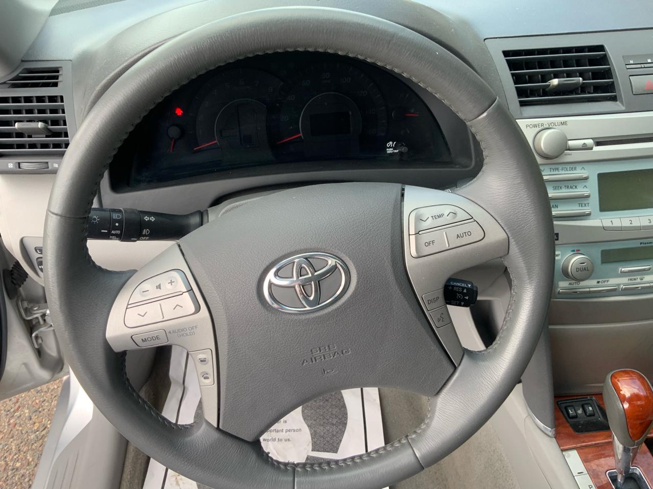 Toyota Camry LE V6 2008