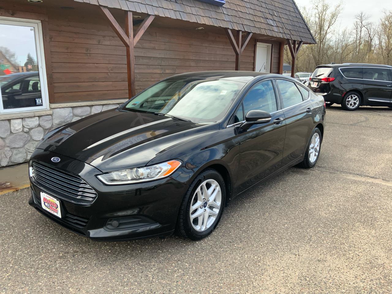 Ford Fusion SE 2015