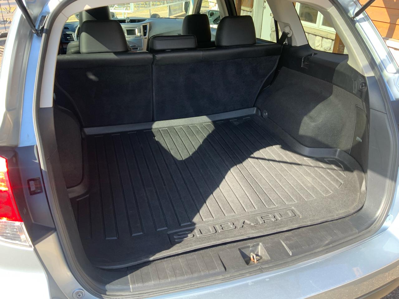 Subaru Outback 2.5i Limited 2014