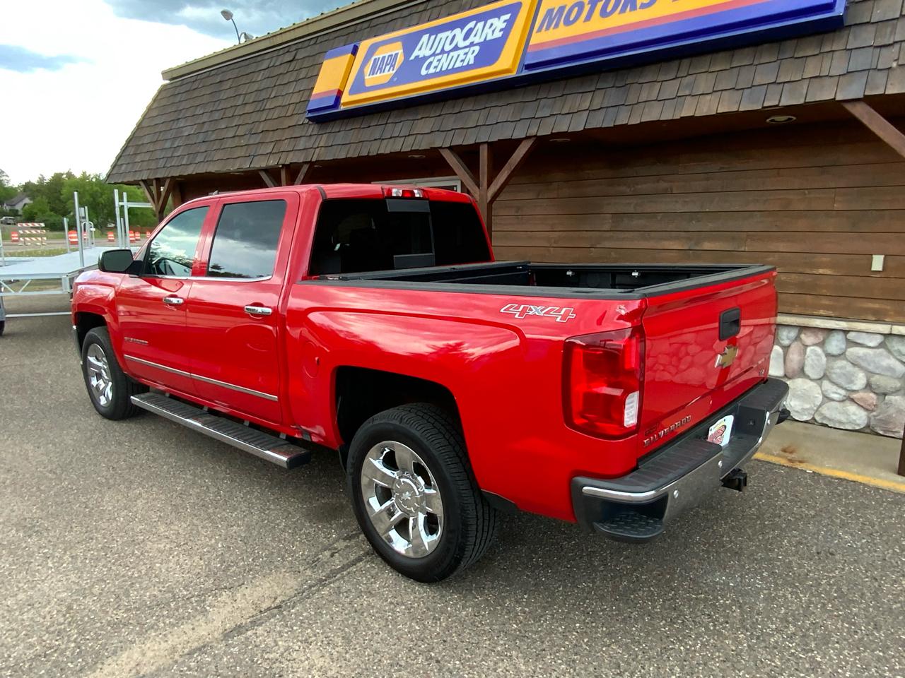 Chevrolet Silverado 1500 LTZ Crew Cab 4WD 2017