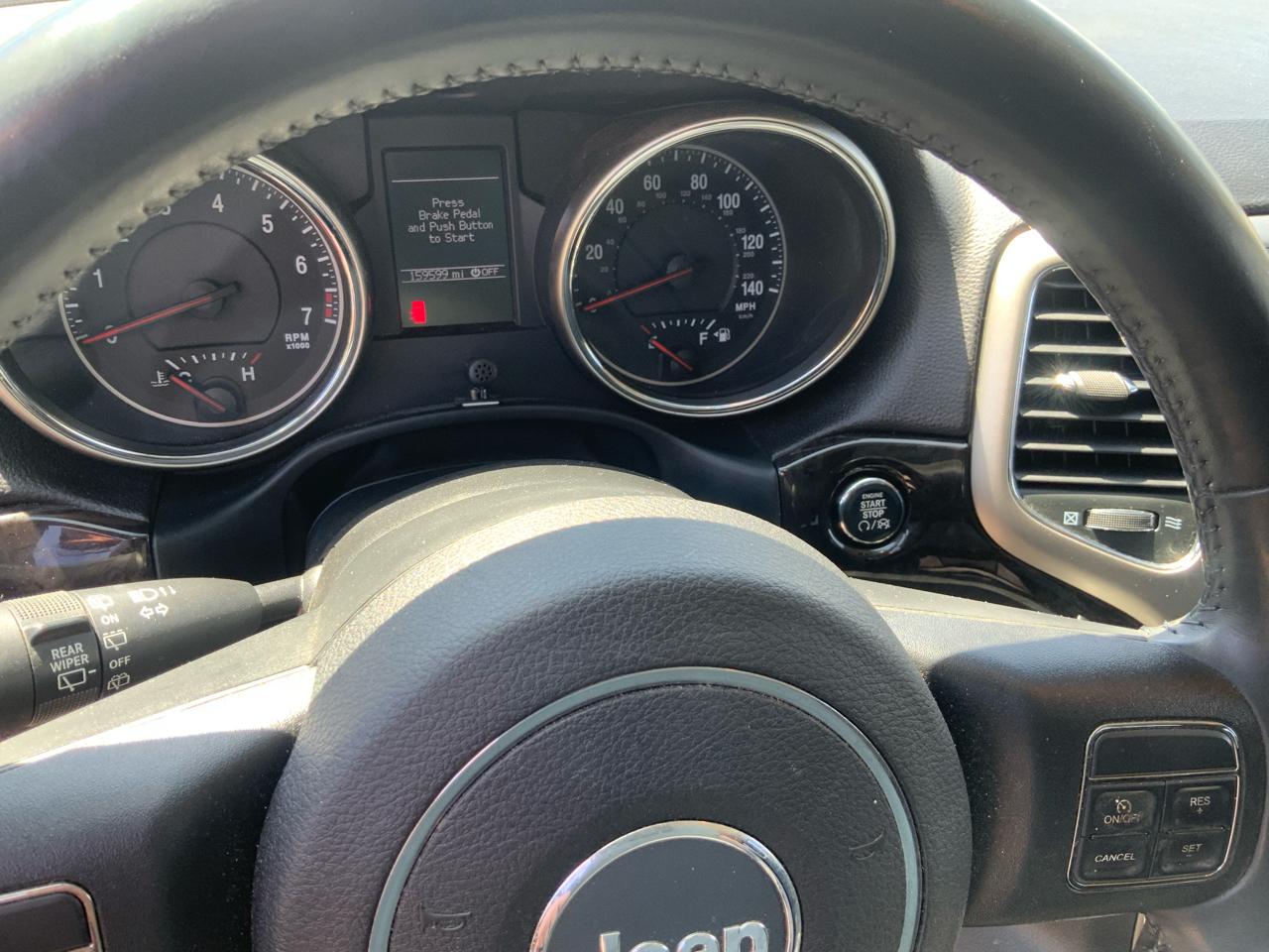 Jeep Grand Cherokee Laredo 4WD 2013