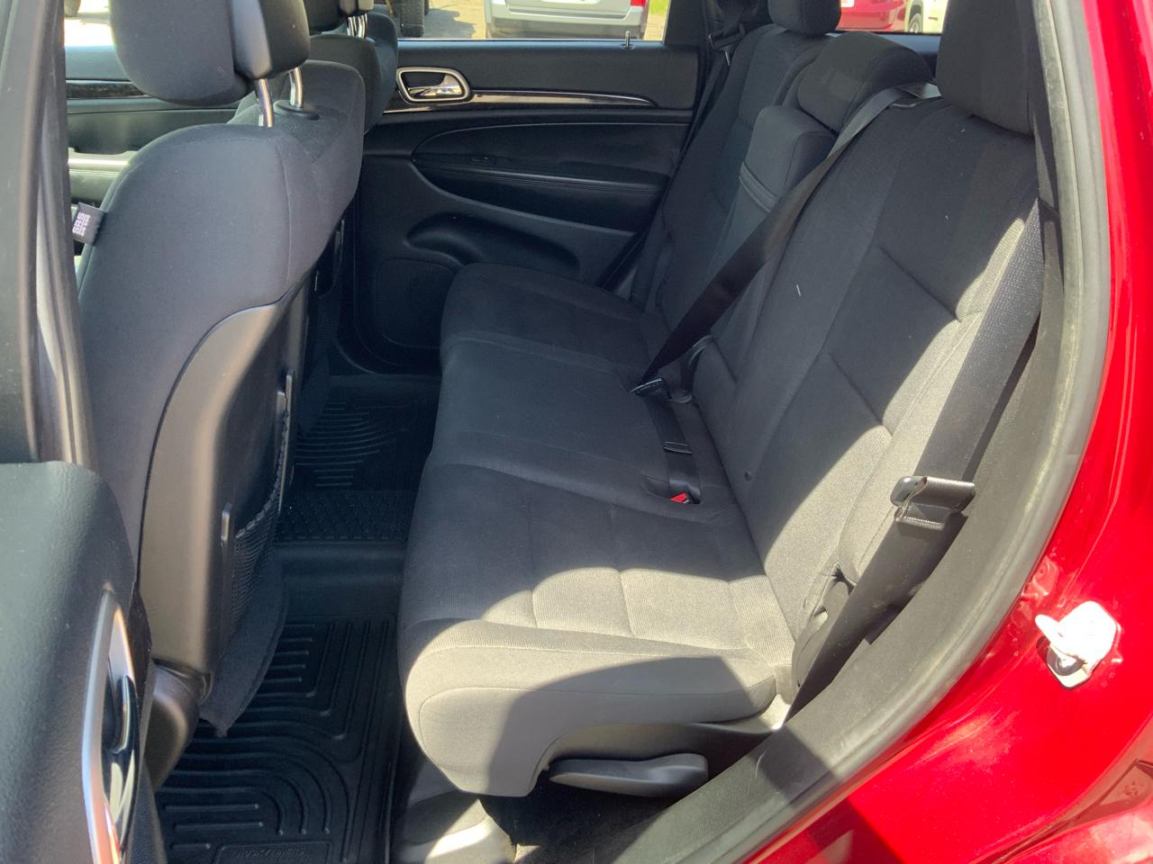 Jeep Grand Cherokee Laredo 4WD 2013