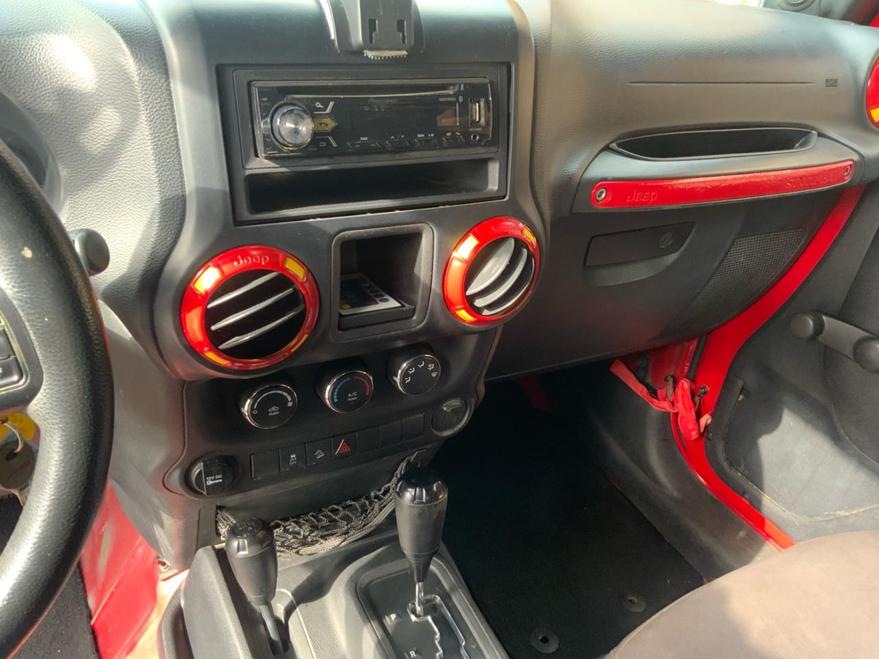 Jeep Wrangler Sport 4WD 2014