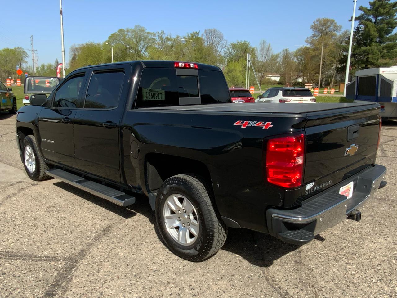 Chevrolet Silverado 1500 LT Crew Cab 4WD 2017
