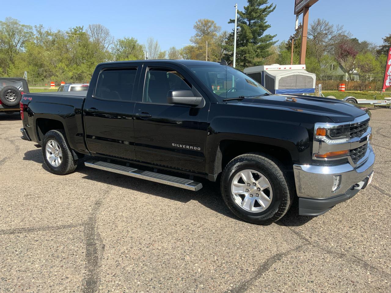 Chevrolet Silverado 1500 LT Crew Cab 4WD 2017