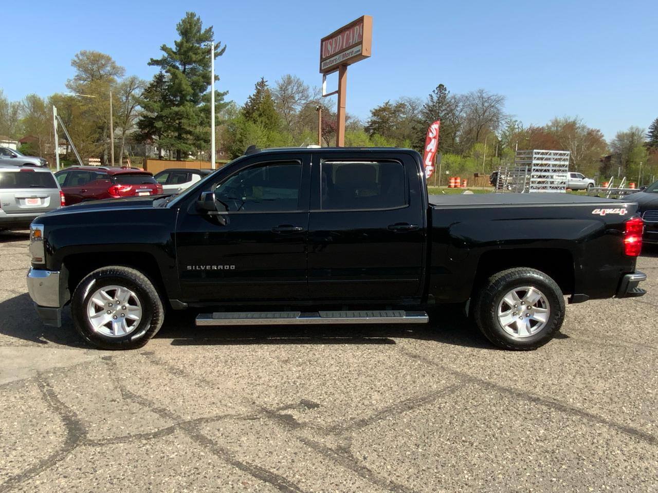 Chevrolet Silverado 1500 LT Crew Cab 4WD 2017