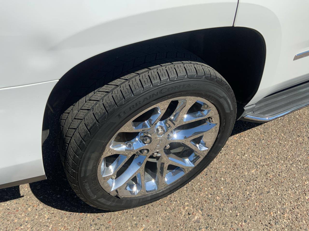 GMC Yukon Denali 4WD 2015