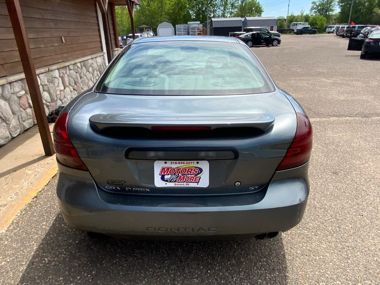 Pontiac Grand Prix GT2 2004