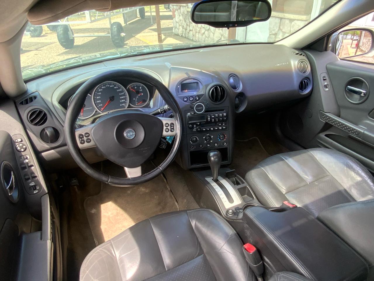 Pontiac Grand Prix GT2 2004