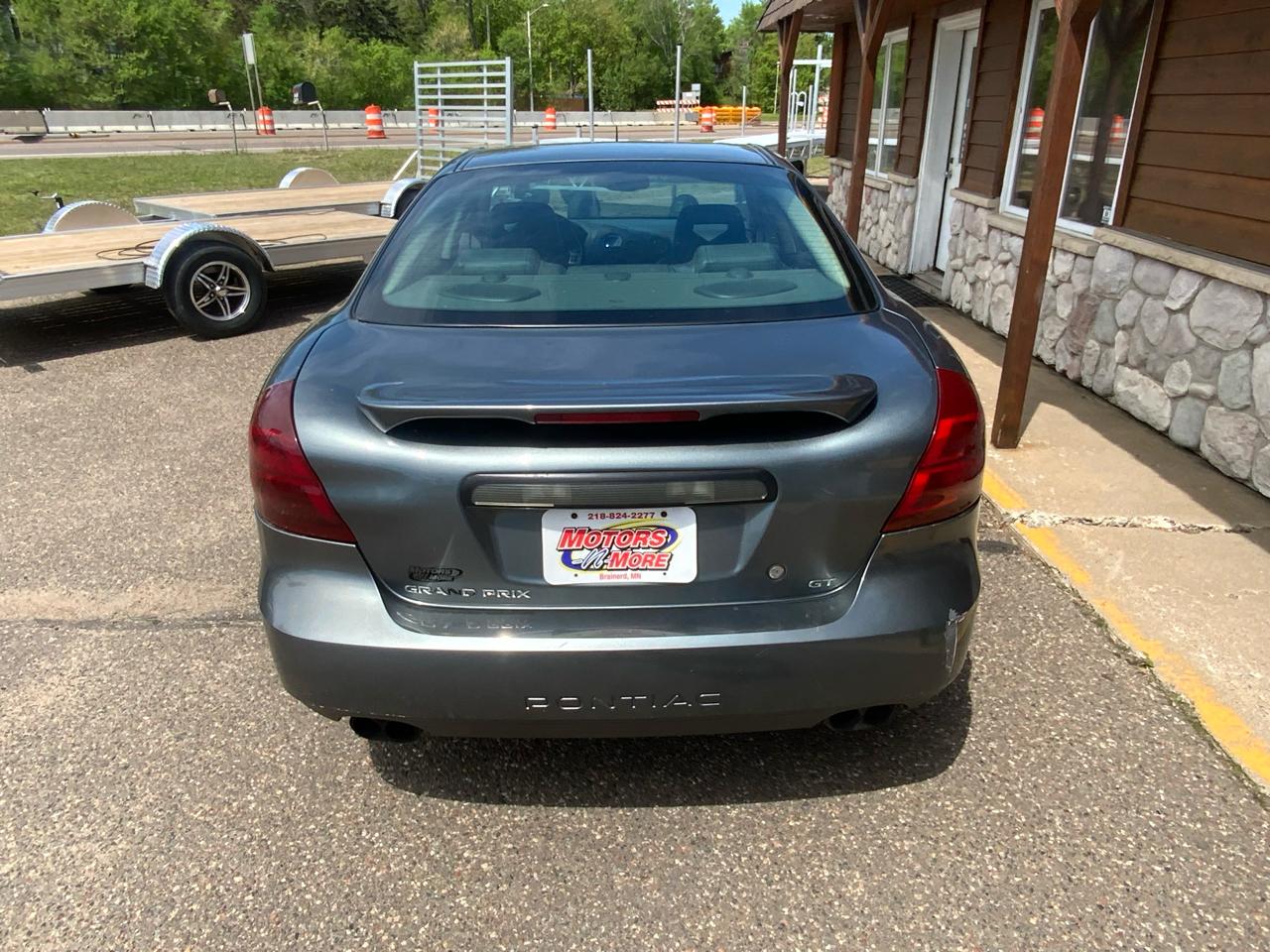 Pontiac Grand Prix GT2 2004