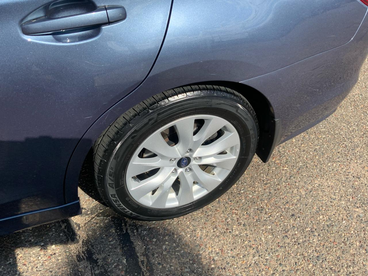 Subaru Legacy 2.5i Premium 2015