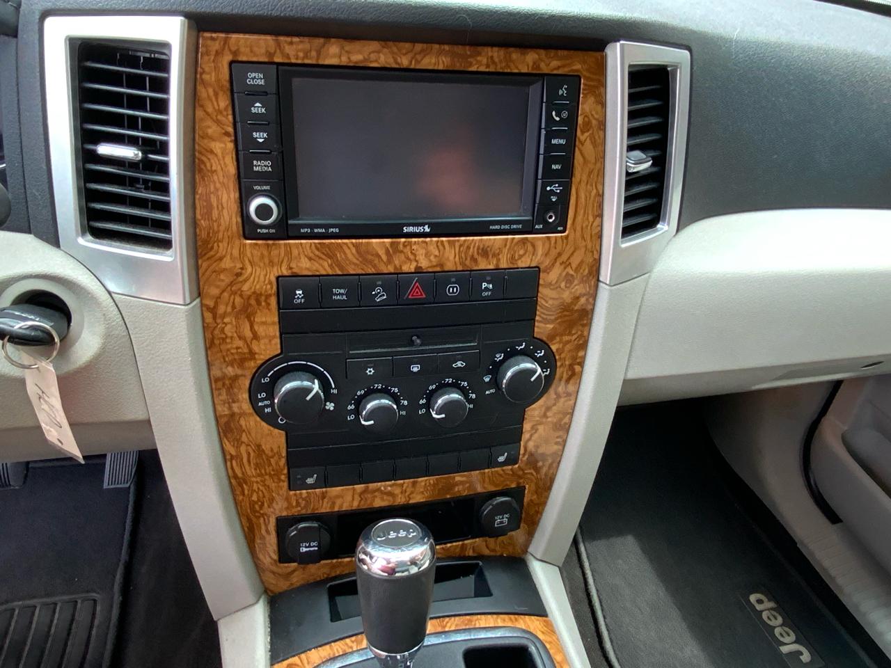 Jeep Grand Cherokee Limited 4WD 2010