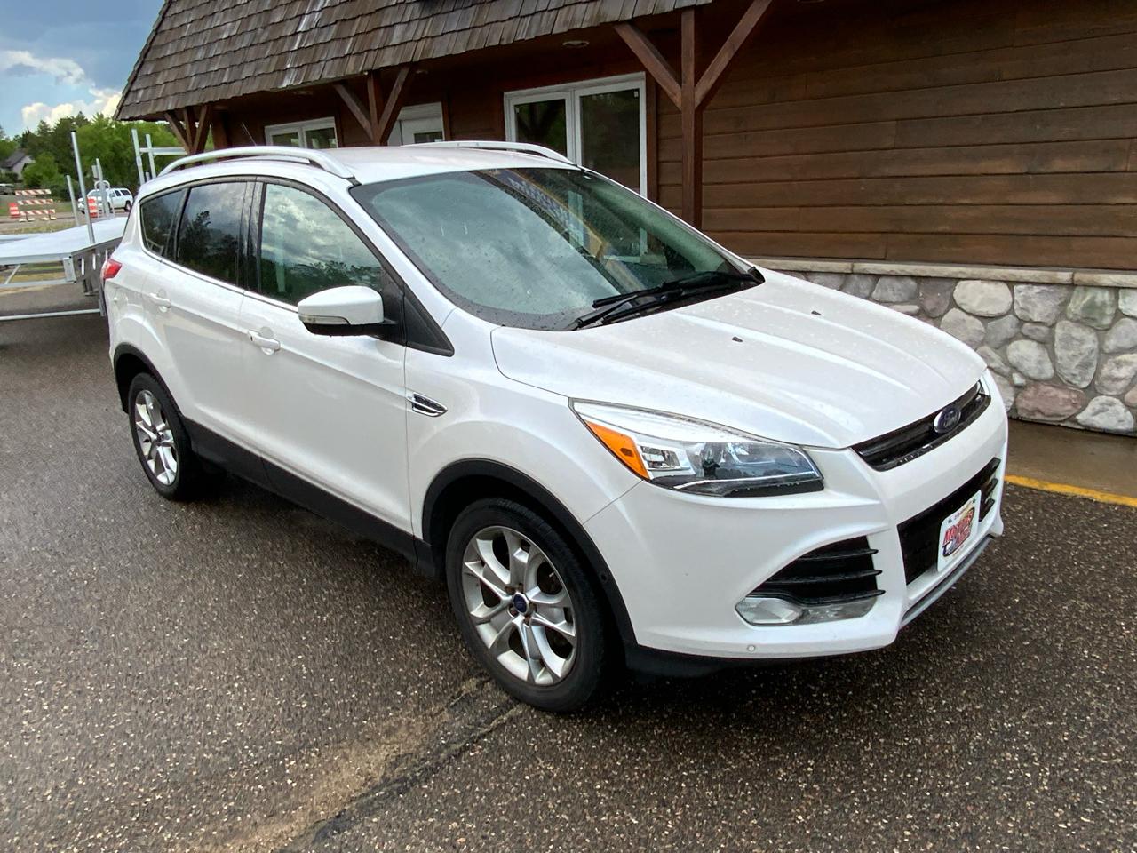Ford Escape Titanium 4WD 2015
